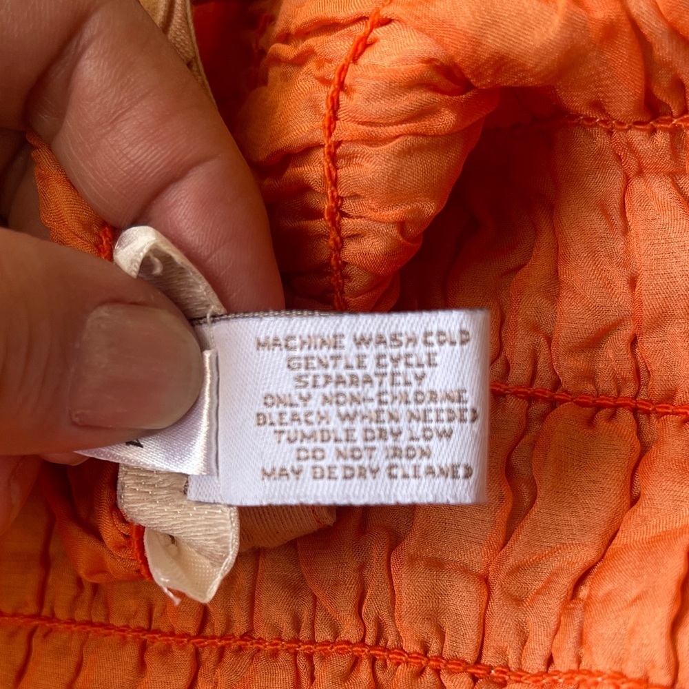 Chico's Vibrant Orange and Tan Crinkle Blouse - Picture 8 of 9